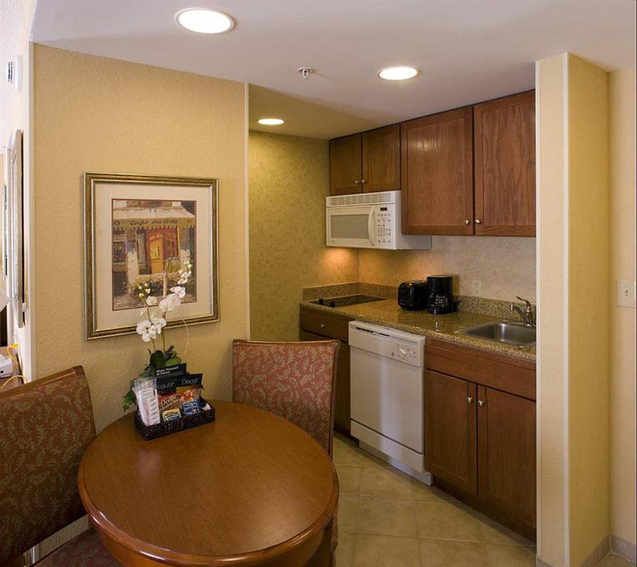 Homewood Suites By Hilton אשוויל חדר תמונה